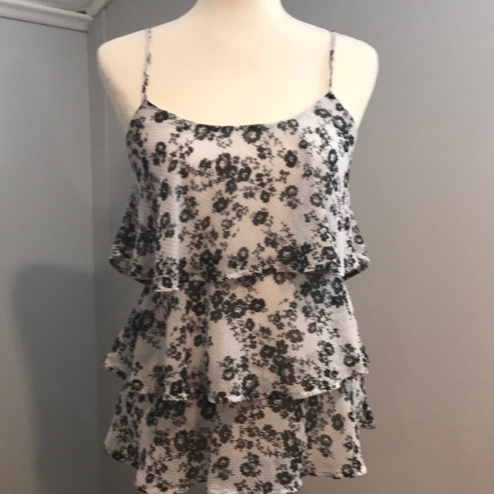 Size medium tank top
